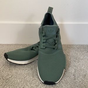 ADIDAS NMD R1 MENS | trace green size 12